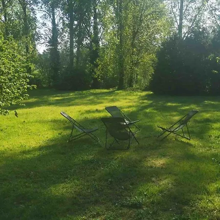 Holiday home Family With Pool In A Wooded Park Chassaignes