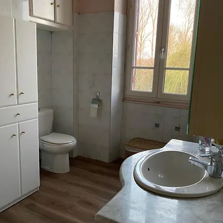 Holiday home Family With Pool In A Wooded Park Chassaignes